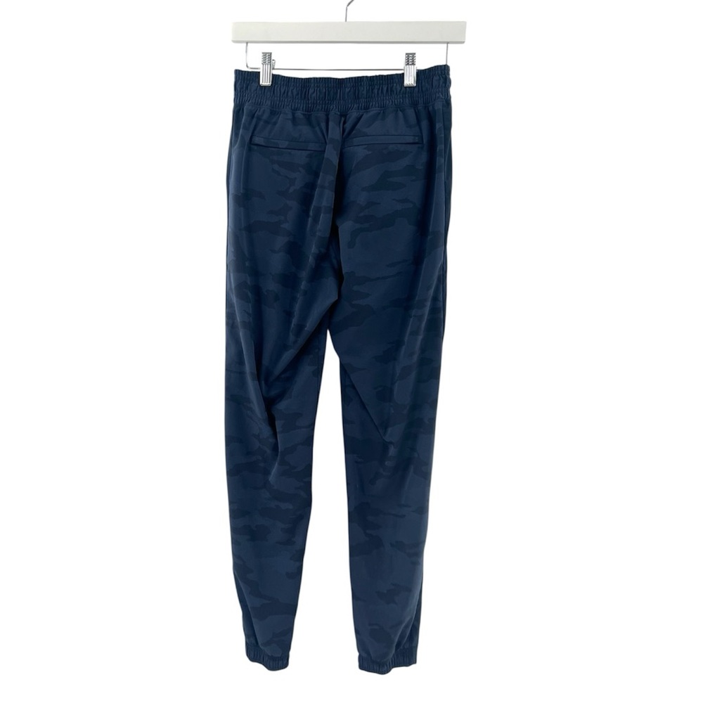 Athleta Brooklyn texturized Camo Jogger blue sz 2 - Picture 2 of 6